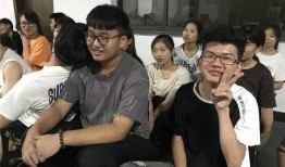 吃瓜群众在公园拍到的瓜,吃瓜群众捕捉到的神秘瓜界奇观